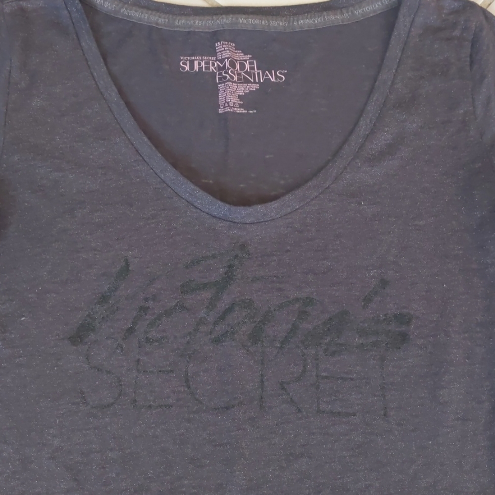 VS essential tee - Picture 2 of 5
